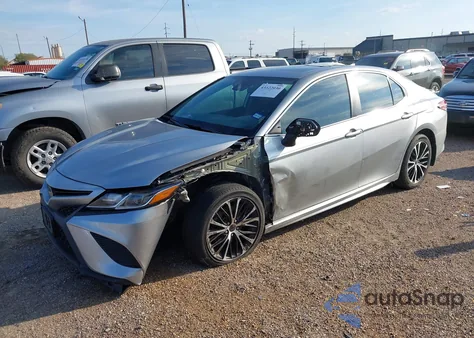 2019 Toyota Camry Se z USA, uszkodzony, nr VIN 4T1B11HK3KU755619